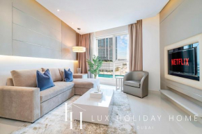 LUX The Voleo Canal View Suite
